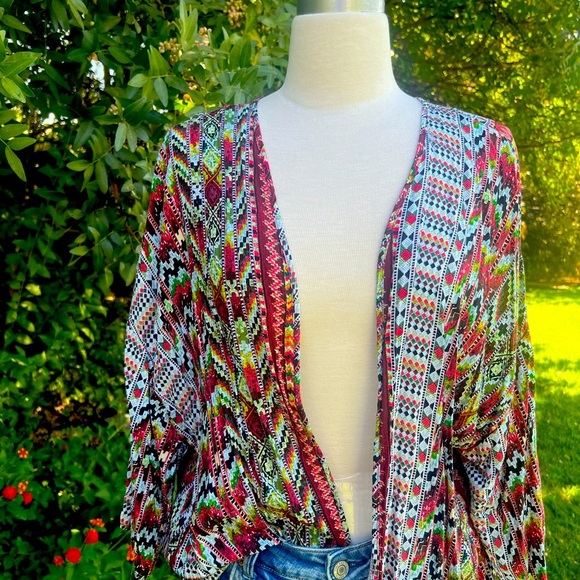 Roommates Multicolor Patterned Fabric - Picture 7 of 8